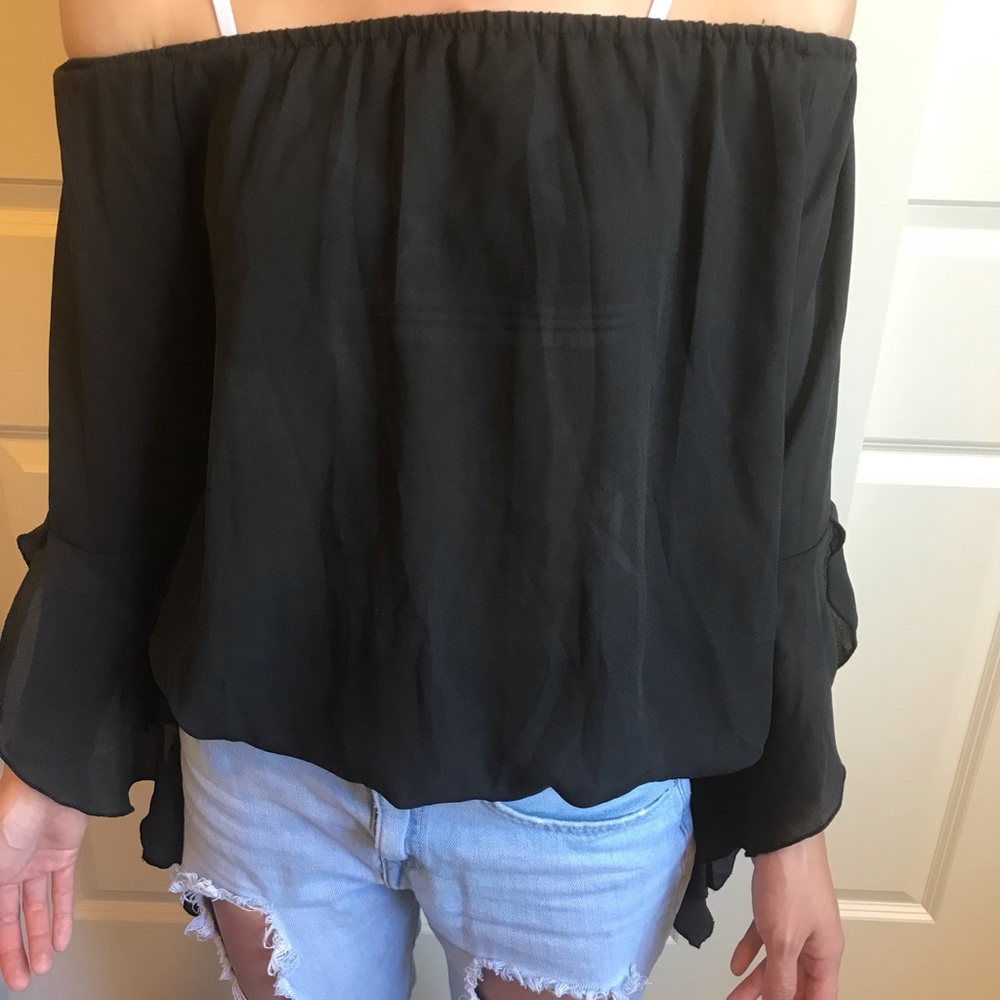 Strapless blouse